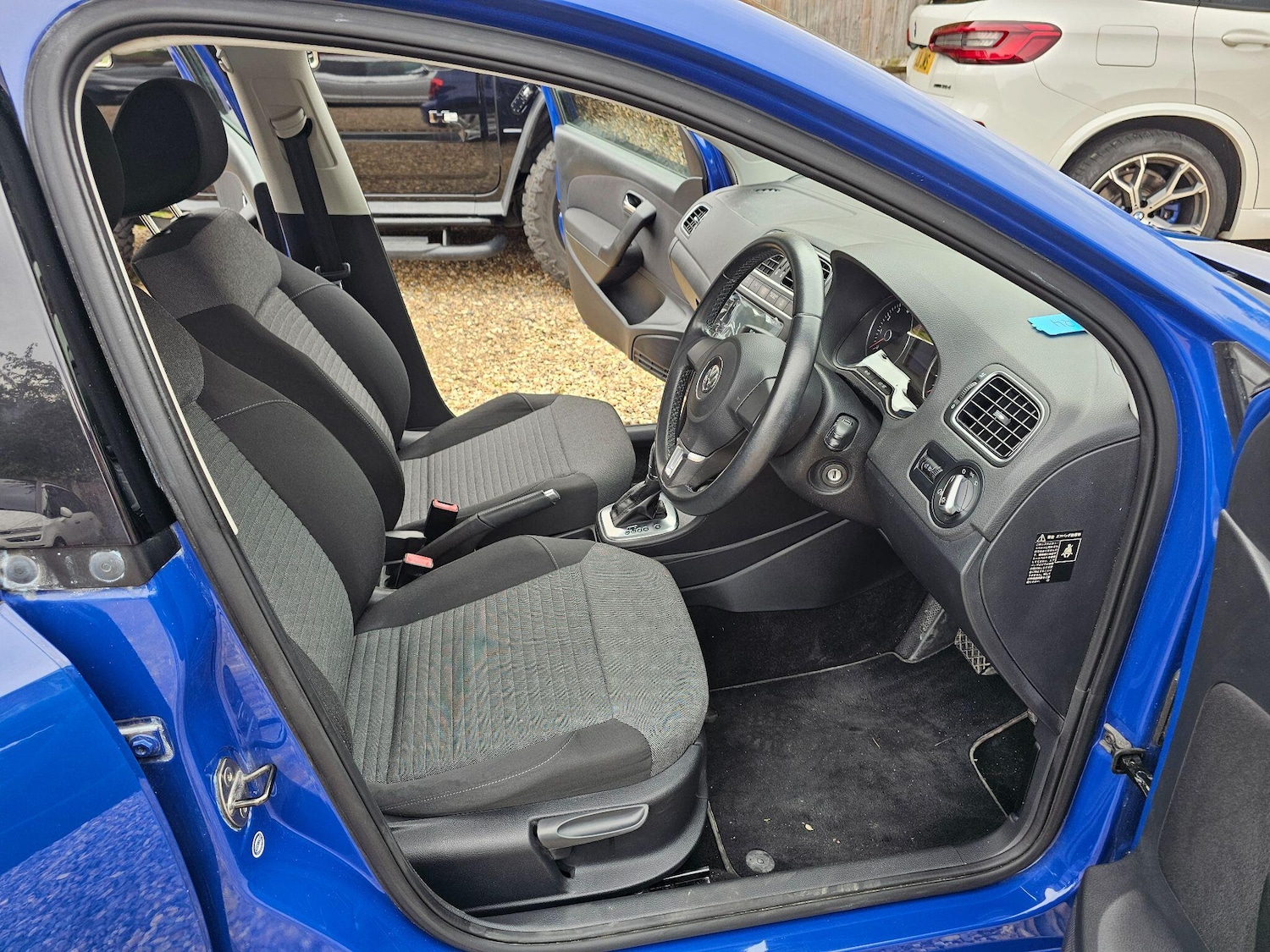Vehicle 29