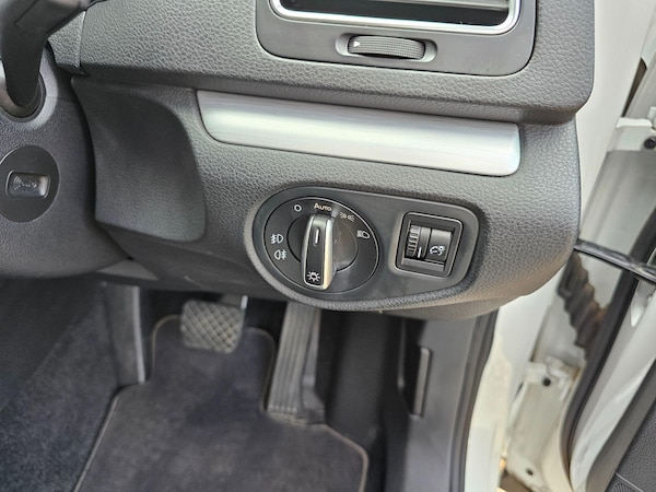 Used Volkswagen Sharan for sale - 74823248: Photo 56