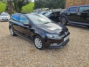 Used Volkswagen Polo 2015 for sale - 78740805: Photo