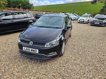 Used Volkswagen Polo 2015 for sale - 78740805: Photo
