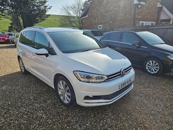 Volkswagen Touran feature image