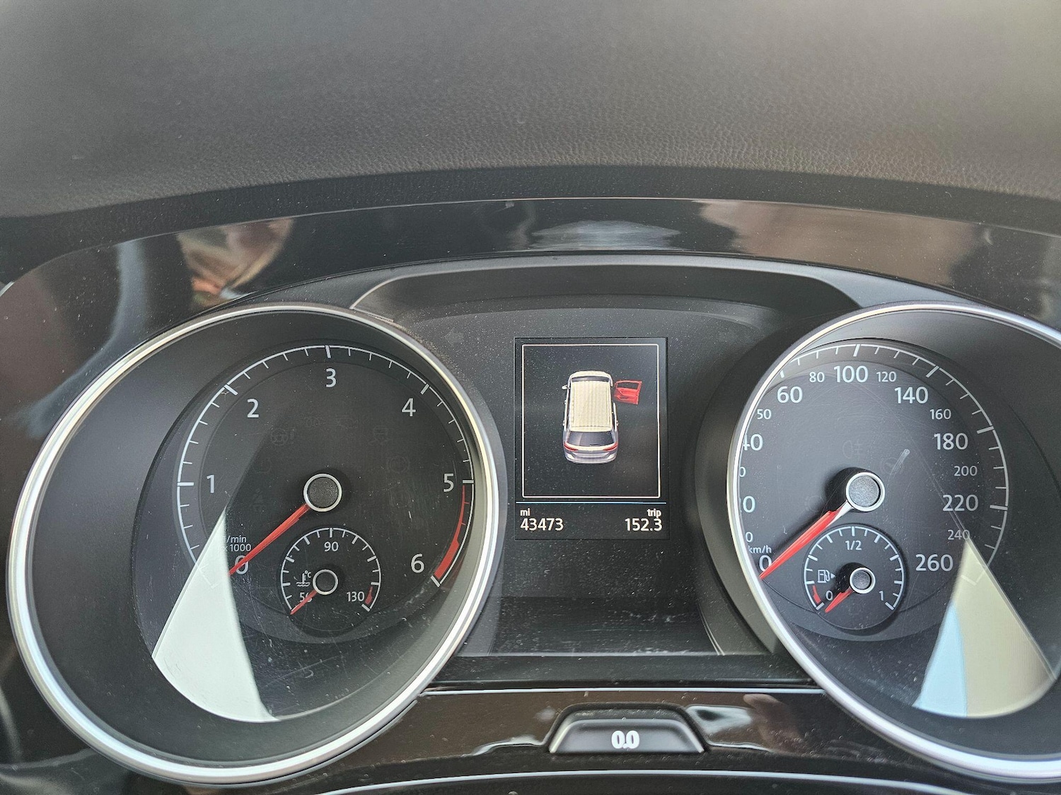 Used Volkswagen Touran 2026 for sale - 77671396: Photo 50