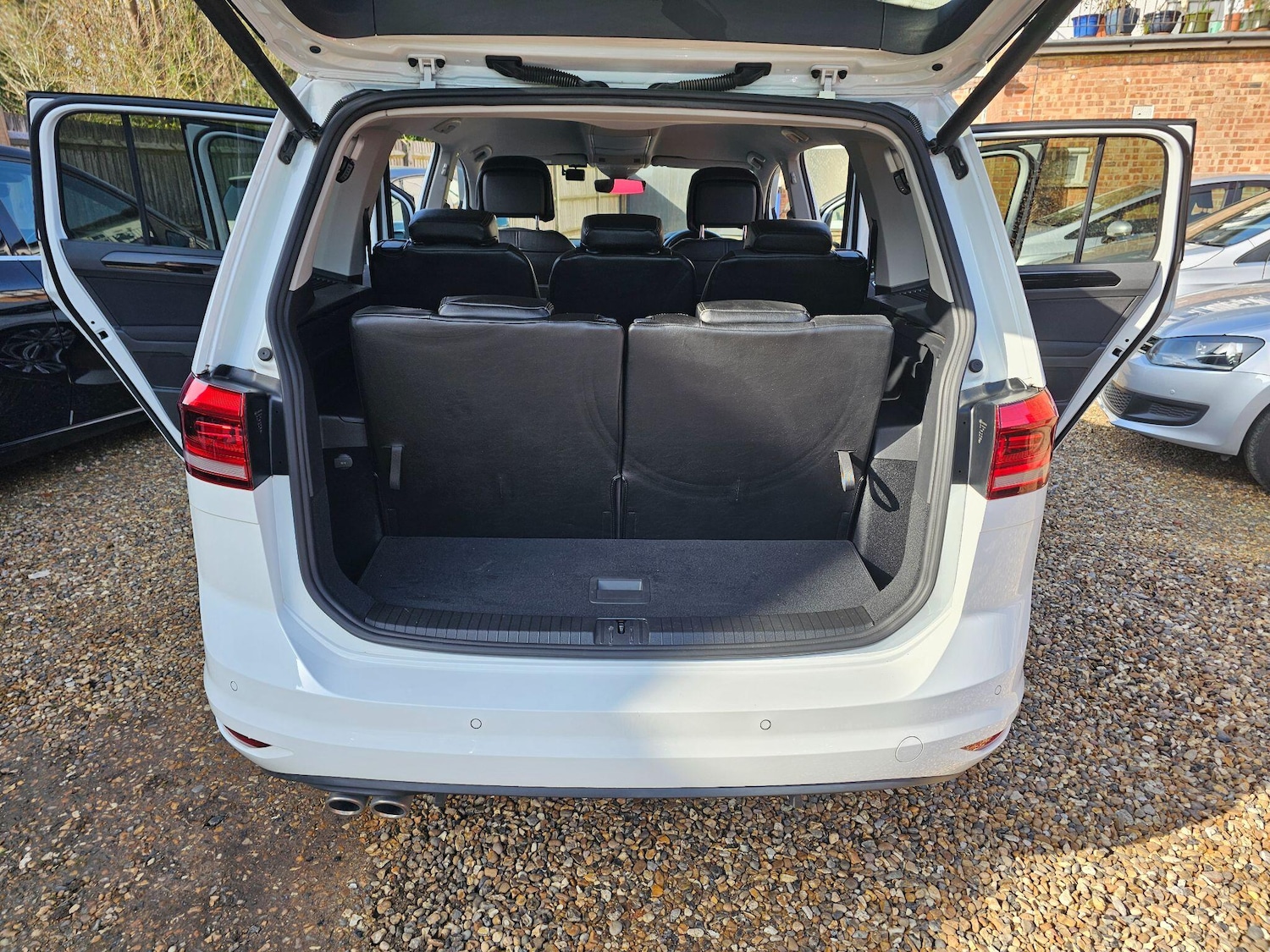 Used Volkswagen Touran 2026 for sale - 77671396: Photo 51