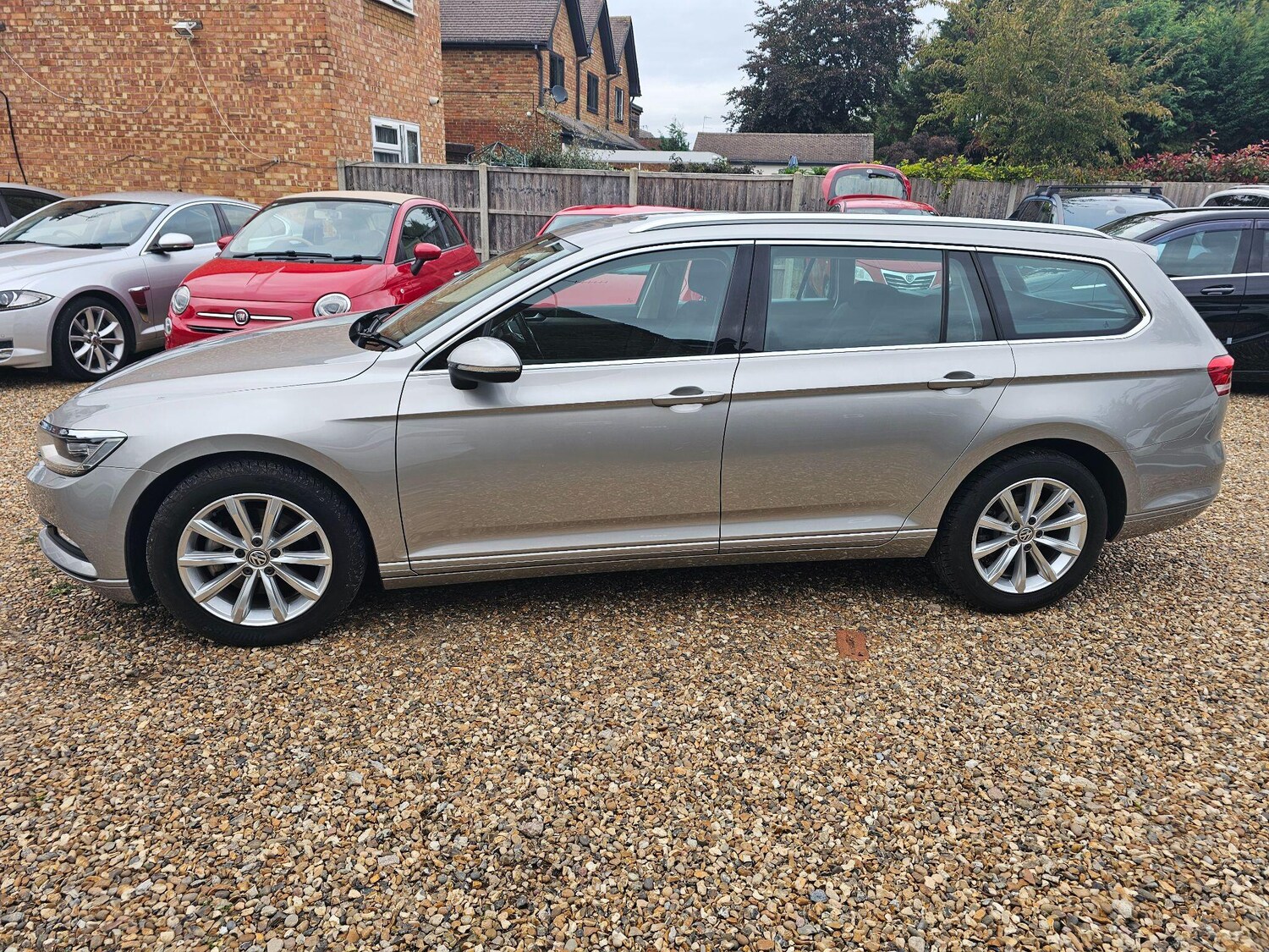 Used Volkswagen Passat for sale - 76306558: Photo 17