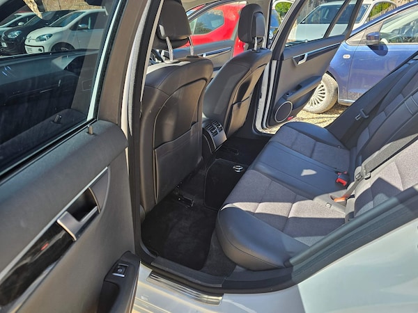 Used Mercedes-Benz C Class 2024 for sale - 73705455: Photo 39