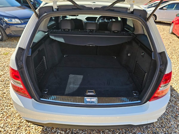 Used Mercedes-Benz C Class 2024 for sale - 73705455: Photo 53