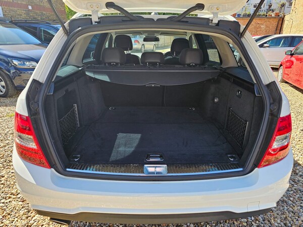 Used Mercedes-Benz C Class 2024 for sale - 73705455: Photo 54