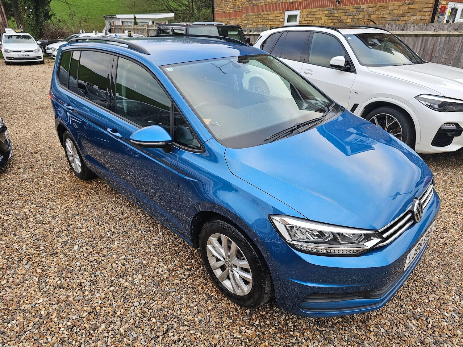 Used Volkswagen Touran 2025 for sale - 76990097: Photo 2