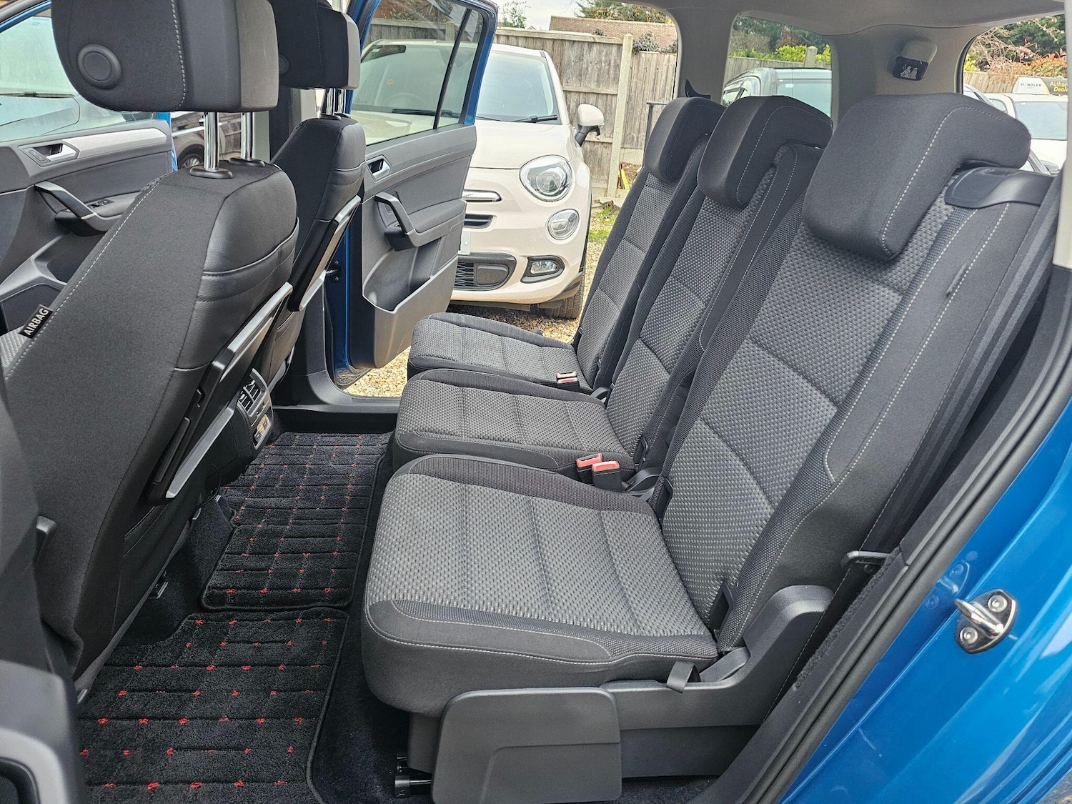 Used Volkswagen Touran 2025 for sale - 76990097: Photo 37