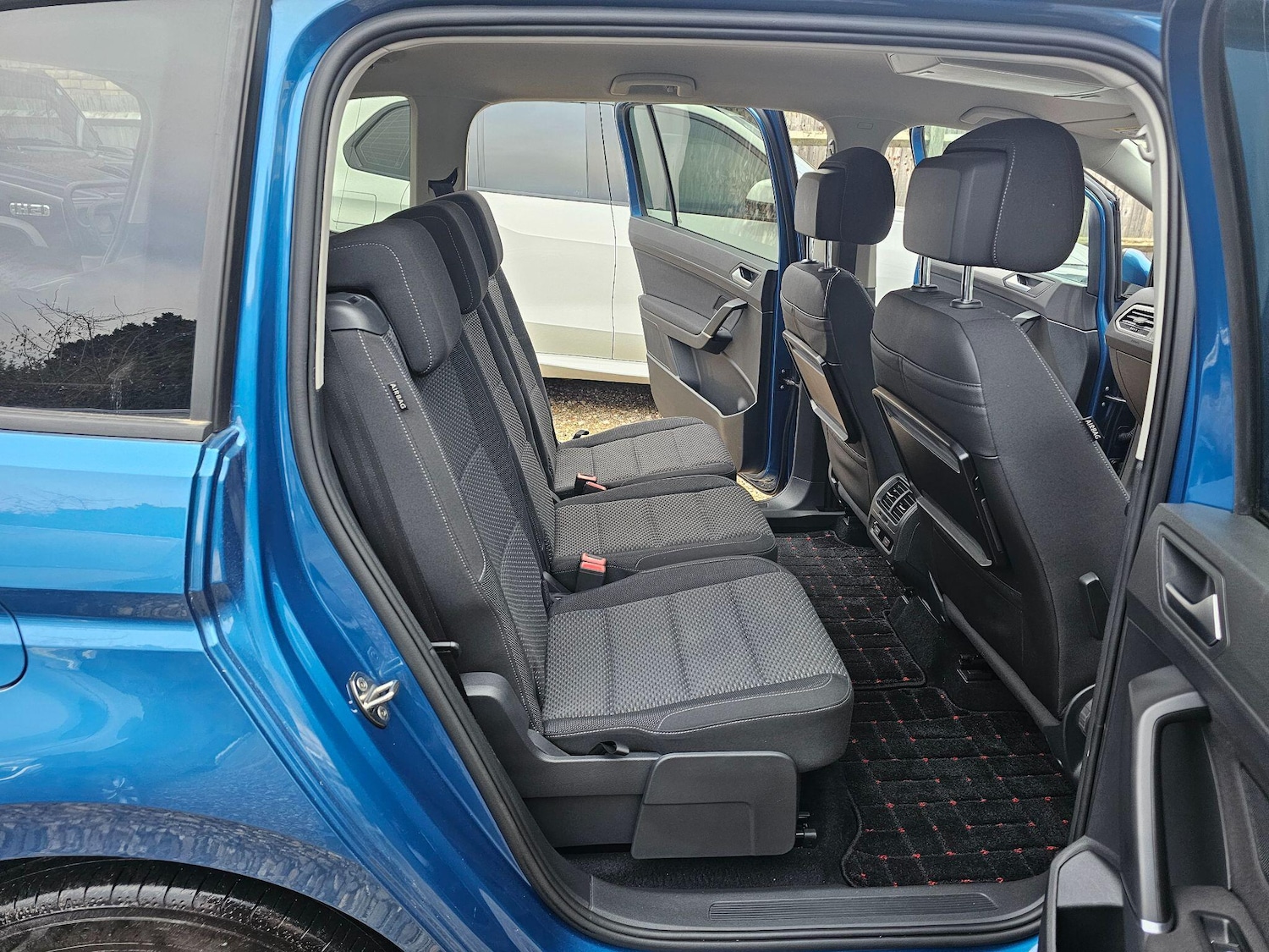 Used Volkswagen Touran 2025 for sale - 76990097: Photo 39