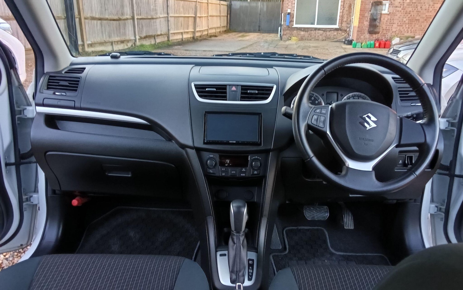 Used Suzuki Swift 2025 for sale - 77015492: Photo 41