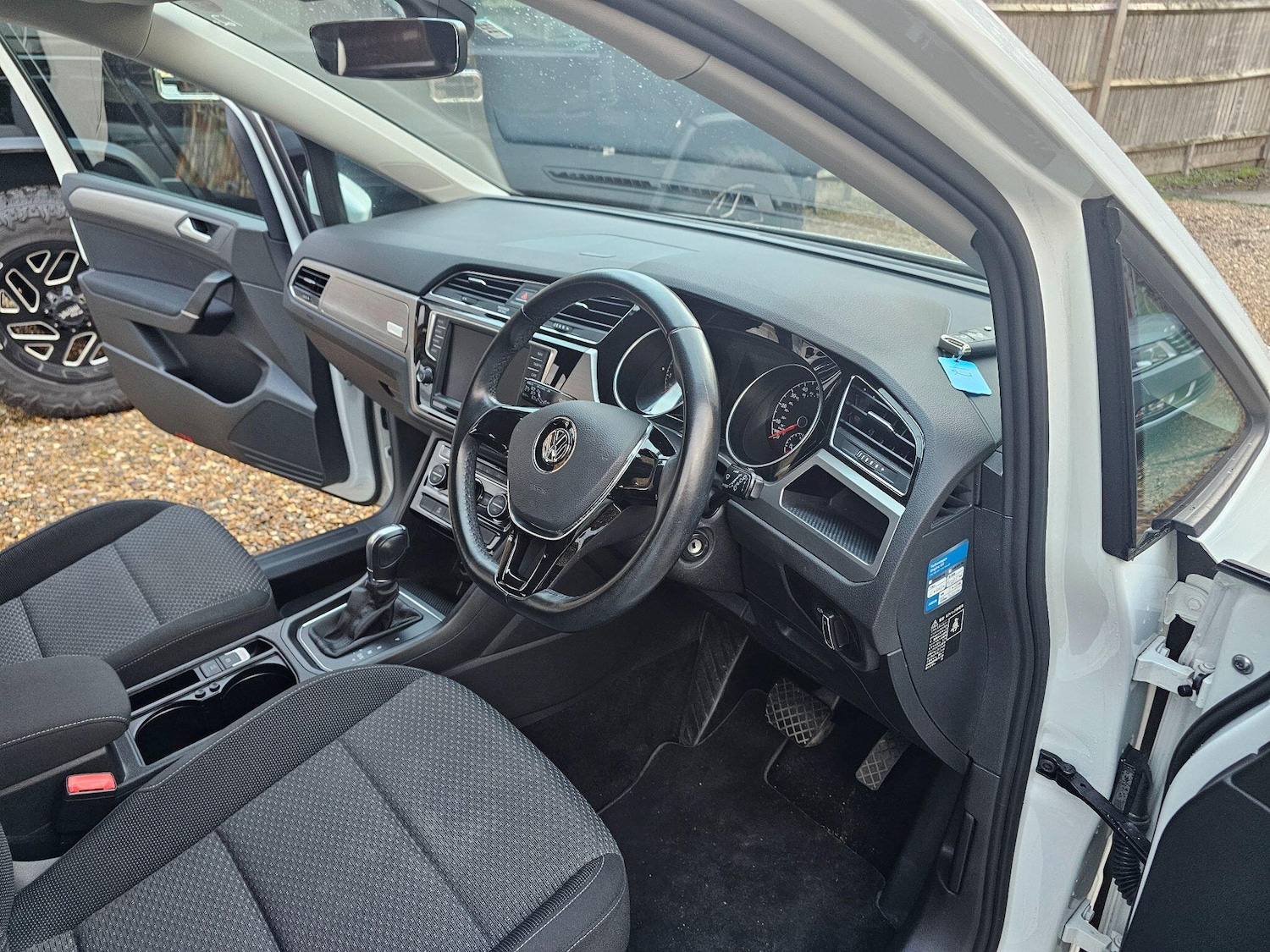 Used Volkswagen Touran 2025 for sale - 76993868: Photo 33