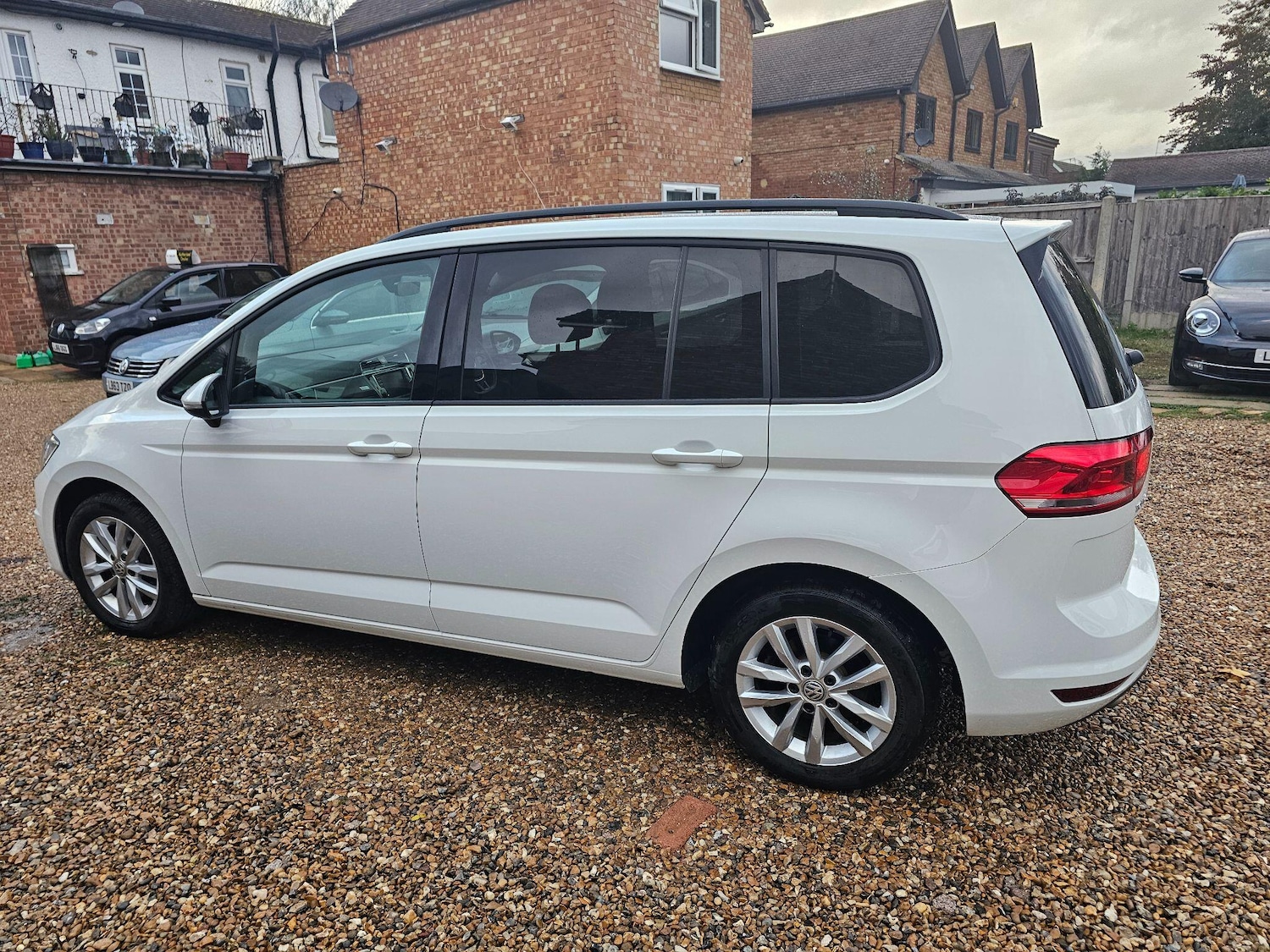 Used Volkswagen Touran 2025 for sale - 76993868: Photo 4