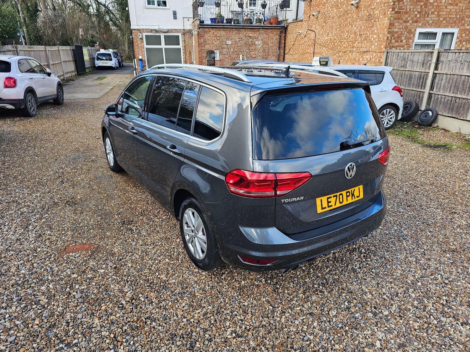 Used Volkswagen Touran 2025 for sale - 77163525: Photo 14