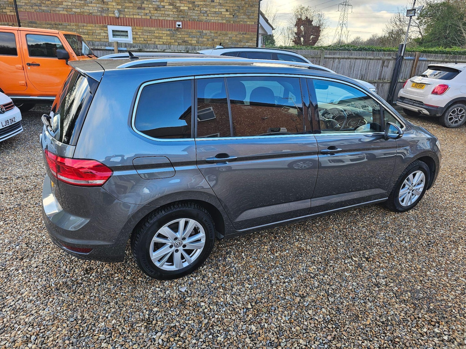 Used Volkswagen Touran 2025 for sale - 77163525: Photo 22