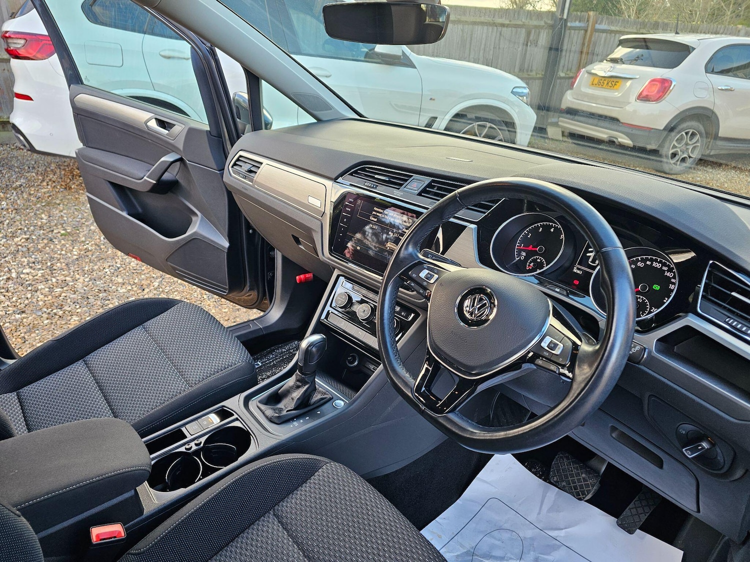 Used Volkswagen Touran 2025 for sale - 77163525: Photo 29