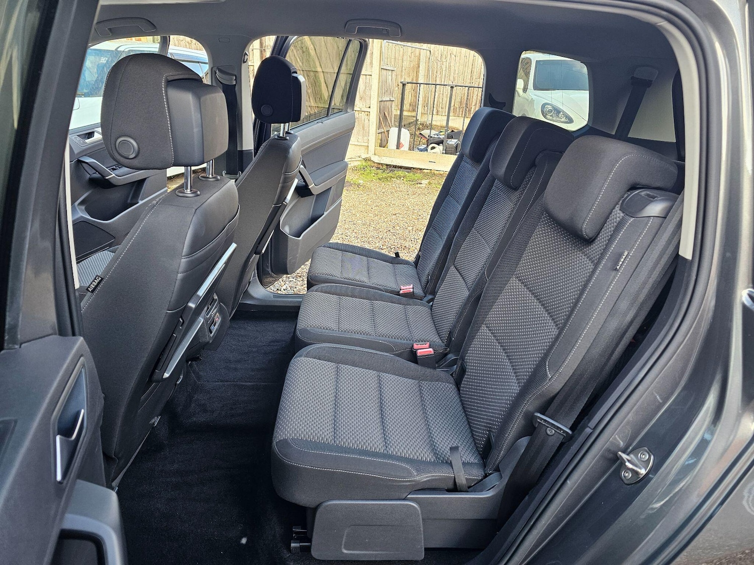 Used Volkswagen Touran 2025 for sale - 77163525: Photo 35