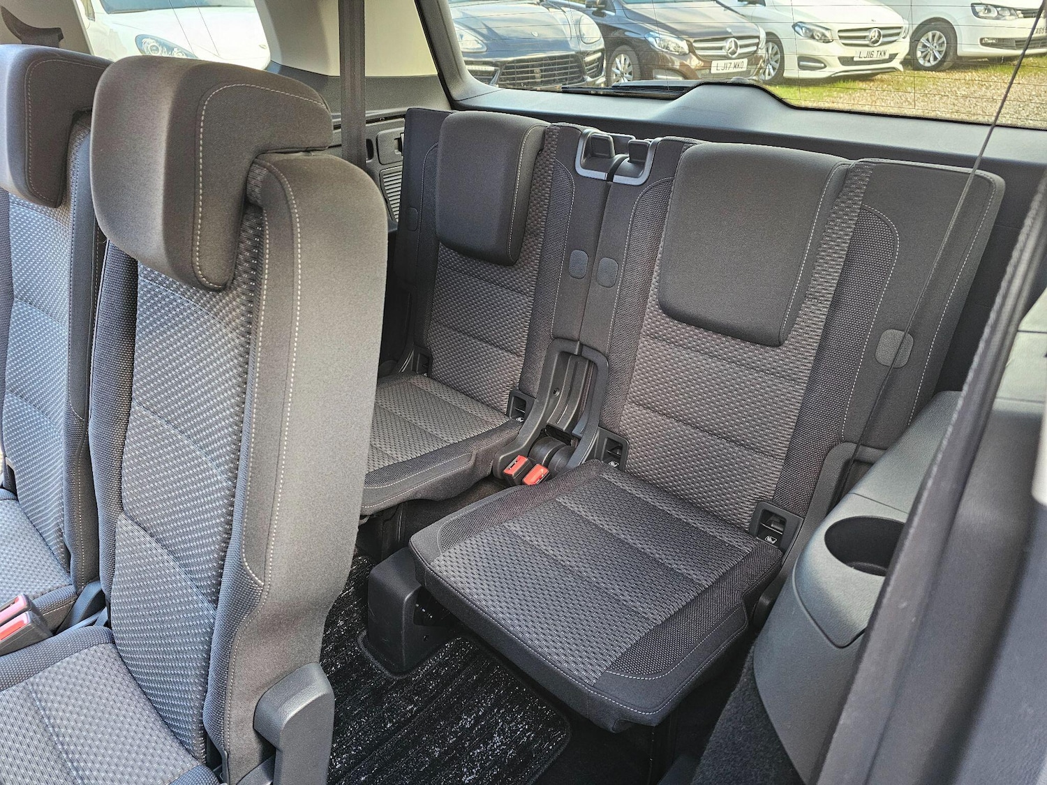 Used Volkswagen Touran 2025 for sale - 77163525: Photo 36