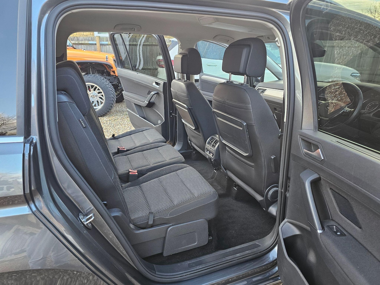 Used Volkswagen Touran 2025 for sale - 77163525: Photo 37