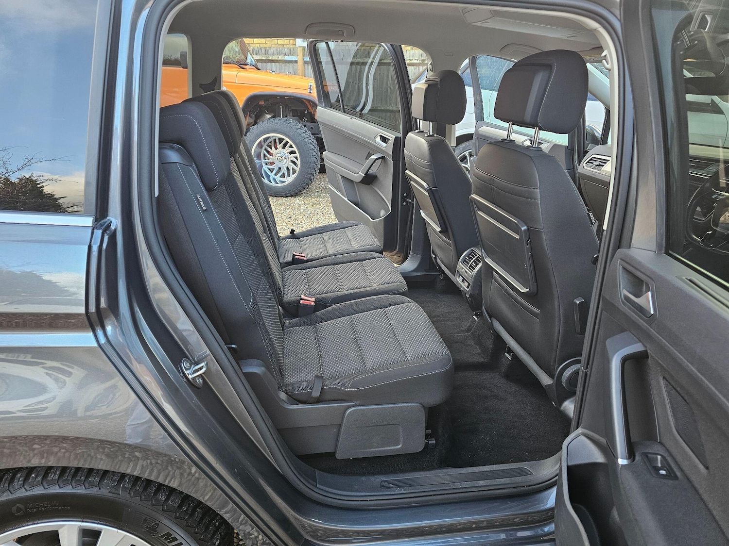 Used Volkswagen Touran 2025 for sale - 77163525: Photo 38