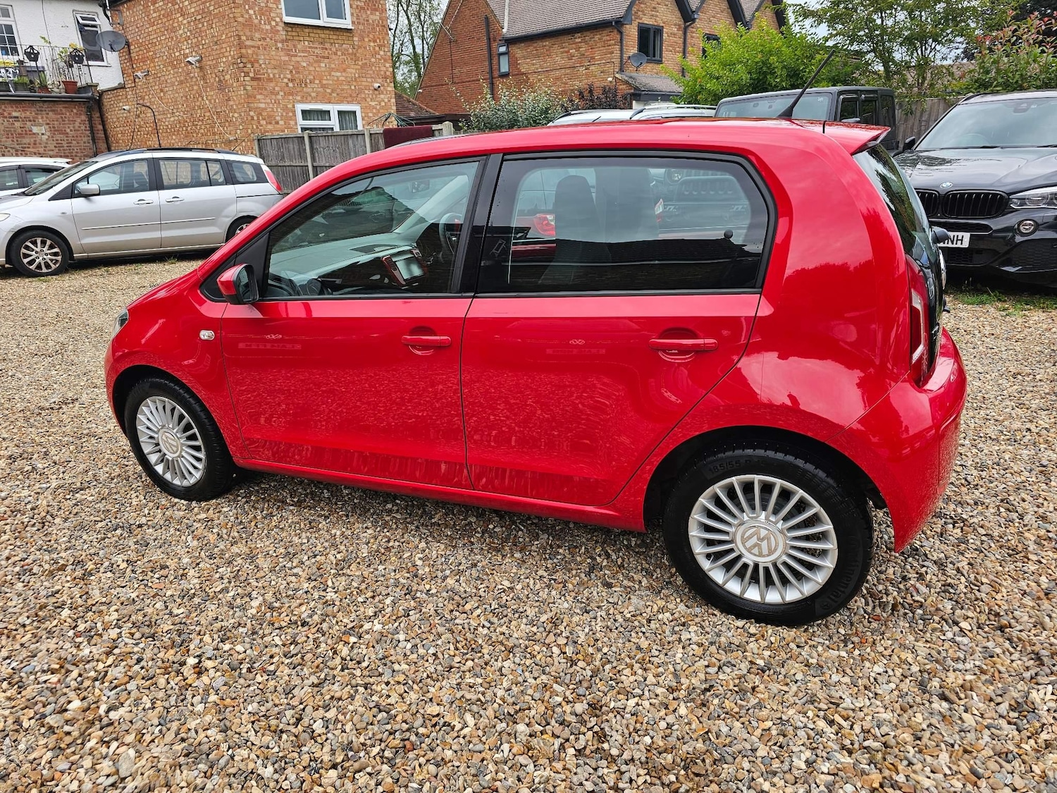 Used Volkswagen up! 2024 for sale - 76228108: Photo 13
