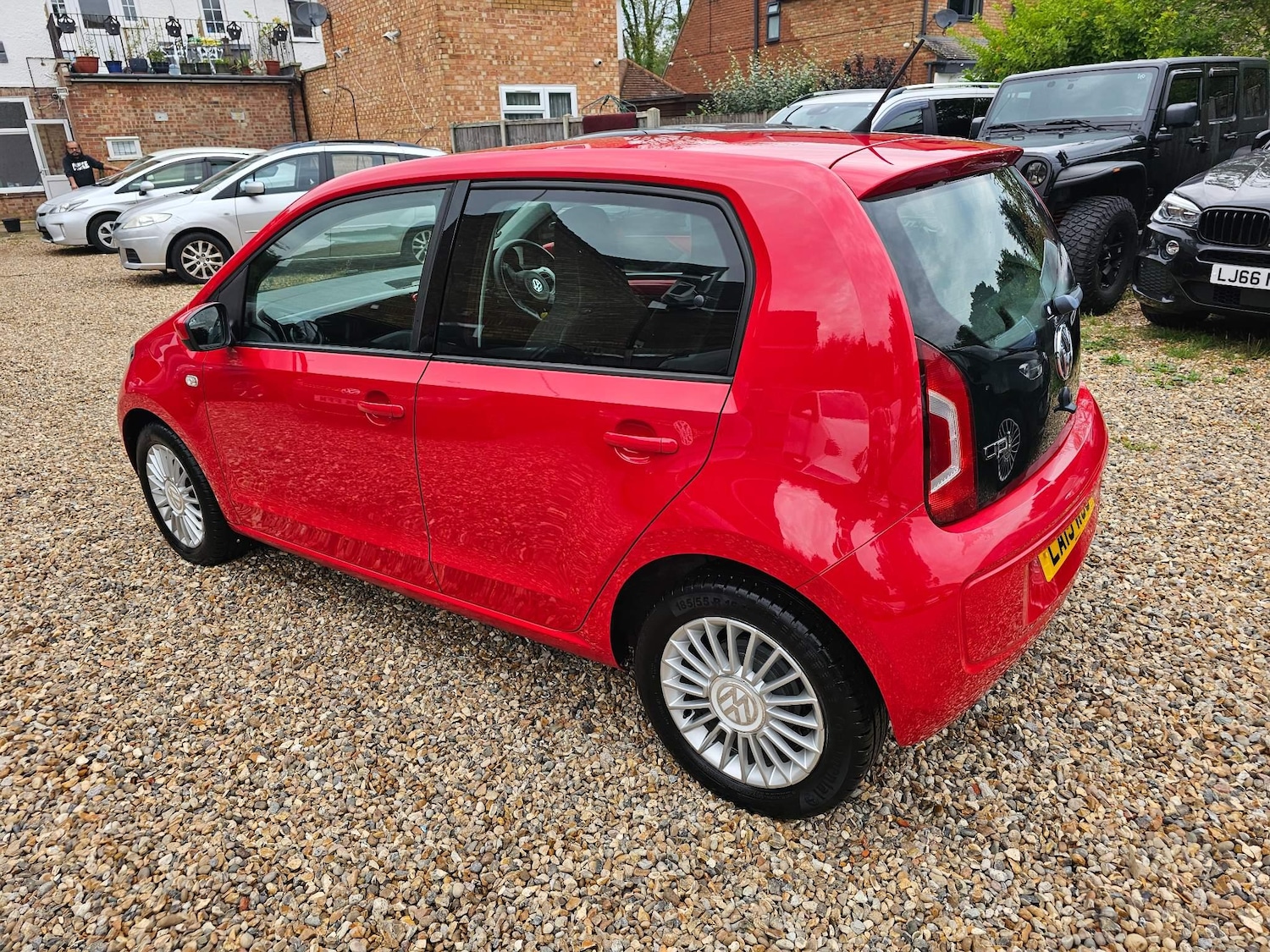 Used Volkswagen up! 2024 for sale - 76228108: Photo 16