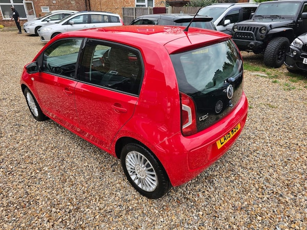 Used Volkswagen up! 2024 for sale - 76228108: Photo 18