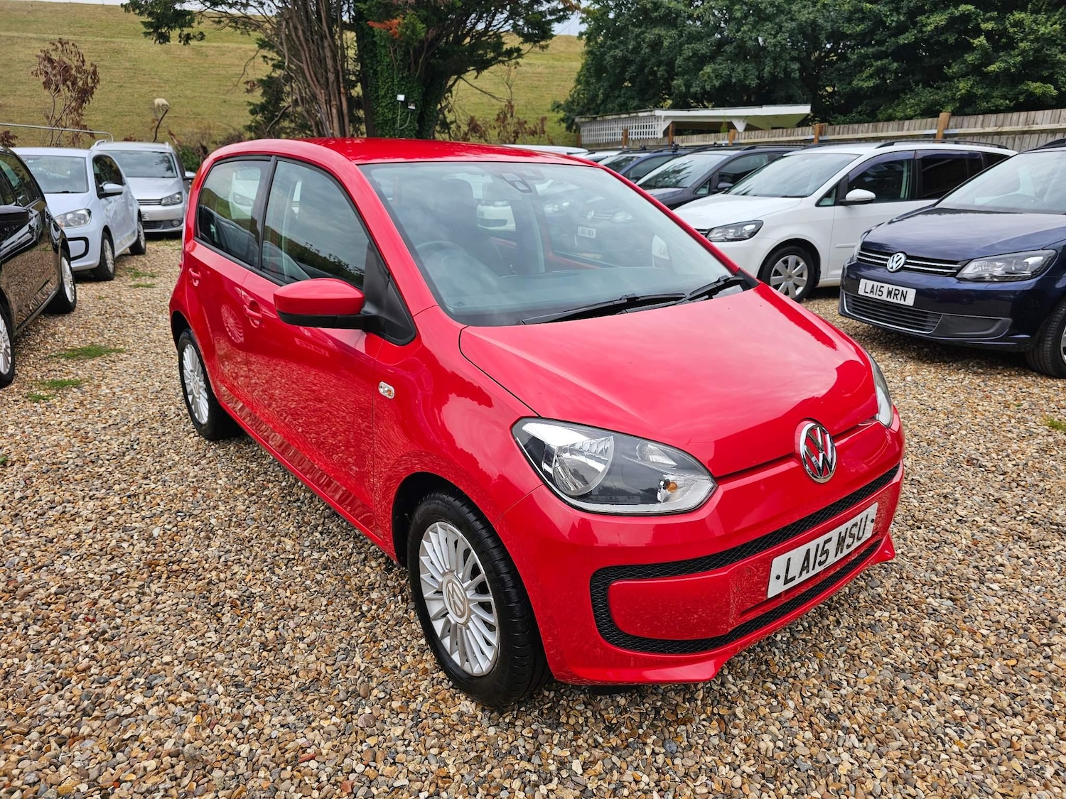 Used Volkswagen up! 2024 for sale - 76228108: Photo 3