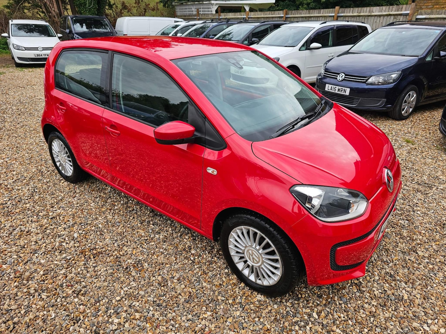Used Volkswagen up! 2024 for sale - 76228108: Photo 32