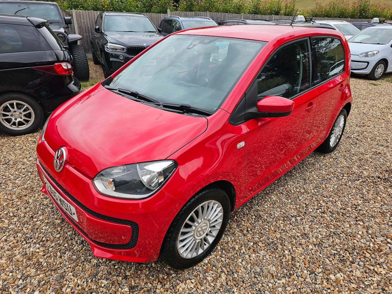 Used Volkswagen up! 2024 for sale - 76228108: Photo 9