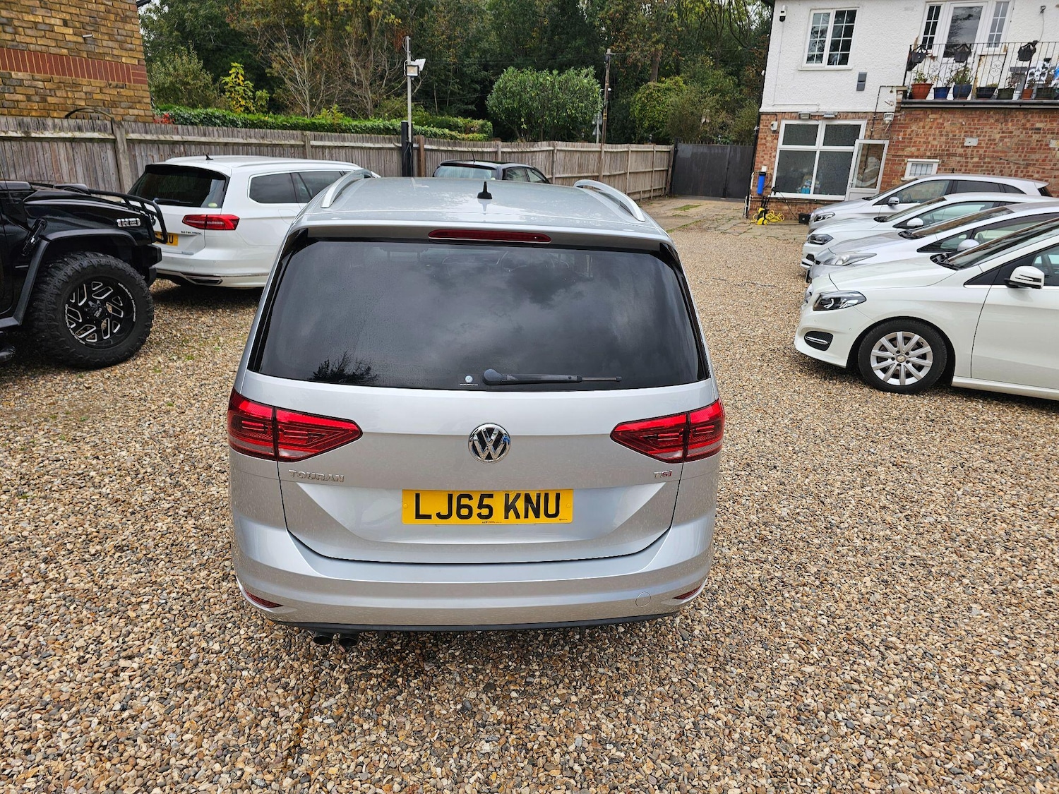 Used Volkswagen Touran 2025 for sale - 76989164: Photo 32