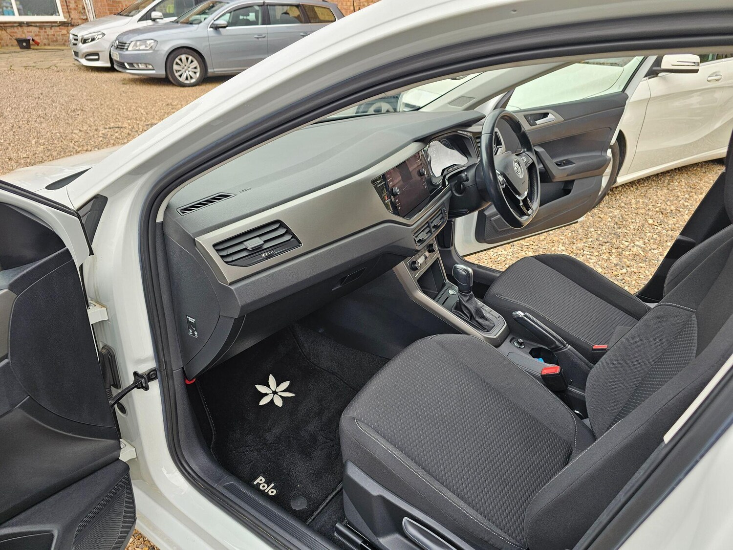 Used Volkswagen Polo for sale - 76307862: Photo 31