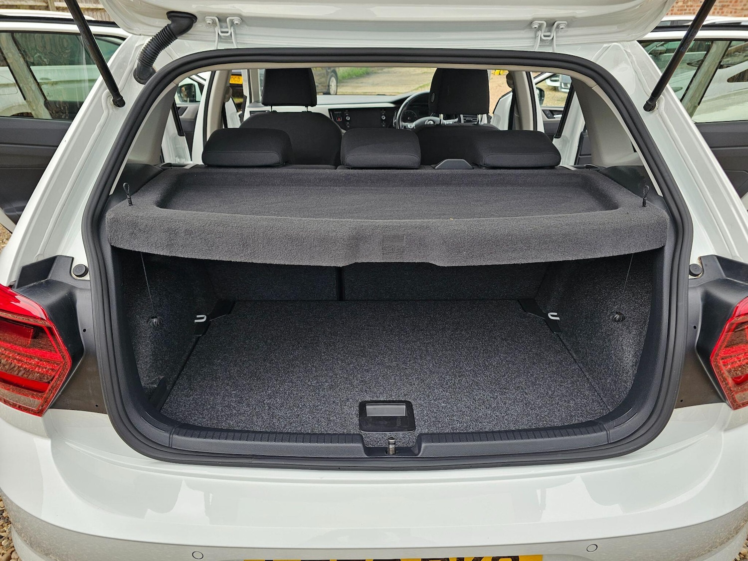 Used Volkswagen Polo for sale - 76307862: Photo 42