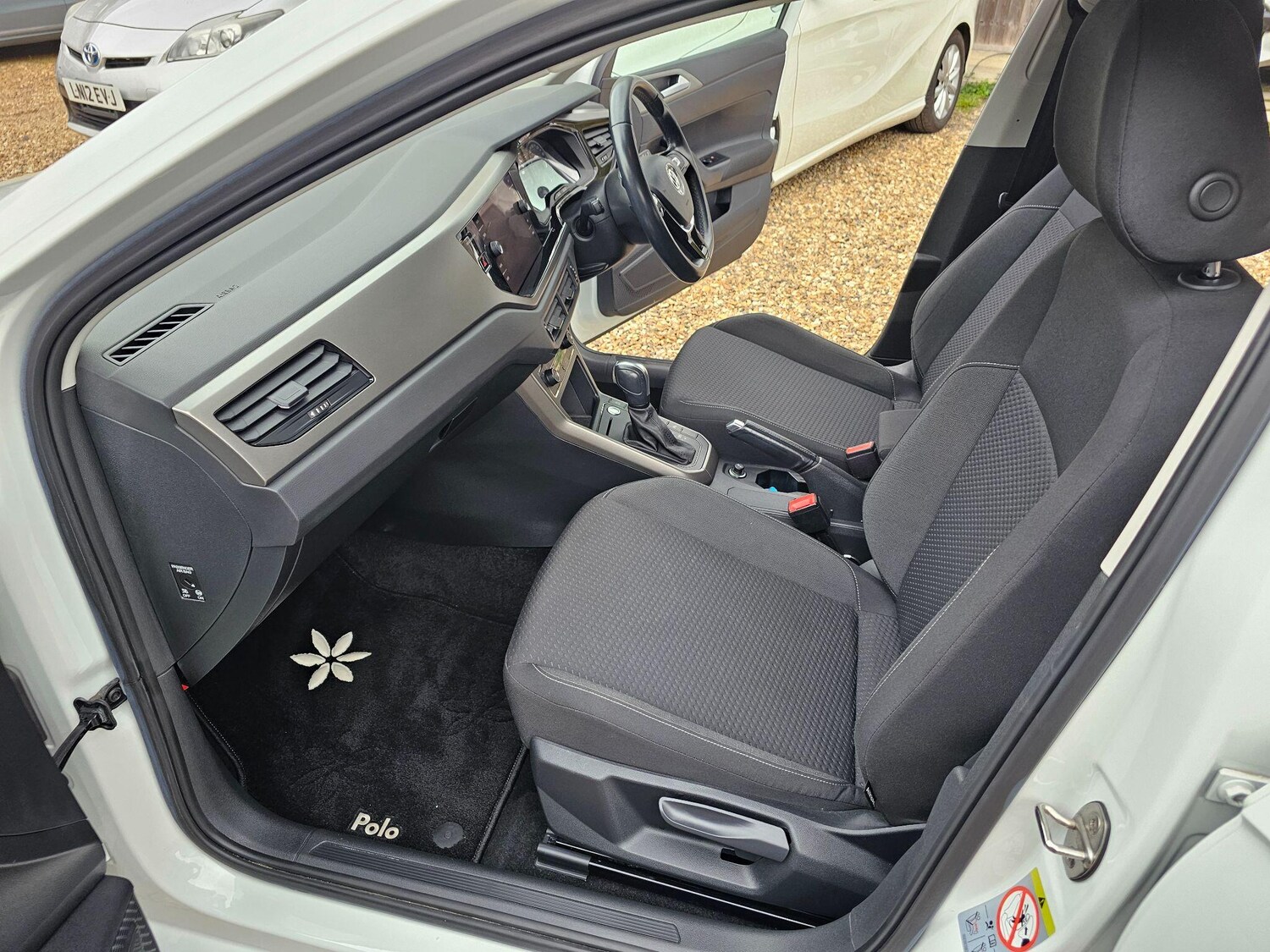 Used Volkswagen Polo for sale - 76307862: Photo 44