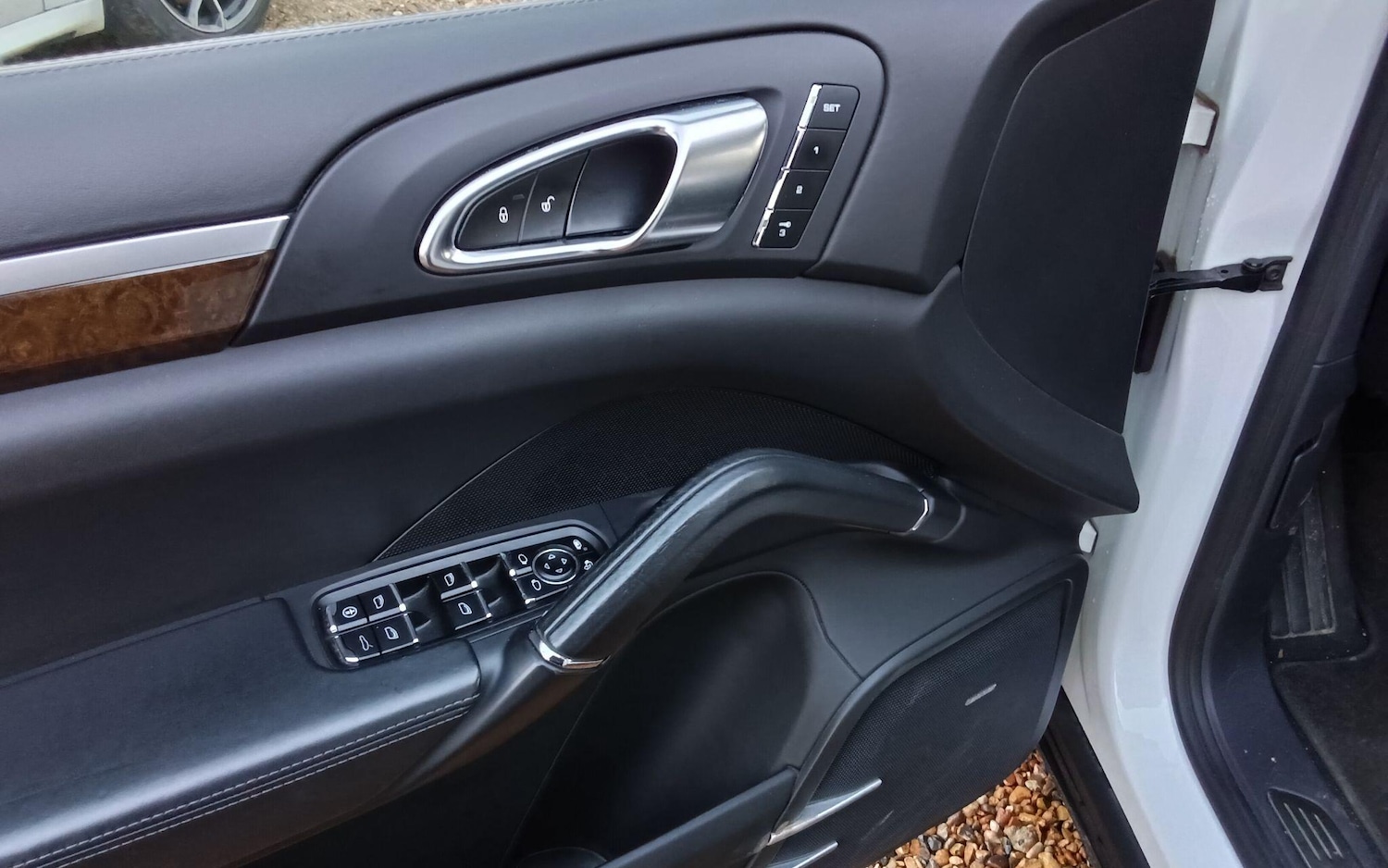 Used Porsche Cayenne for sale - 76823394: Photo 30