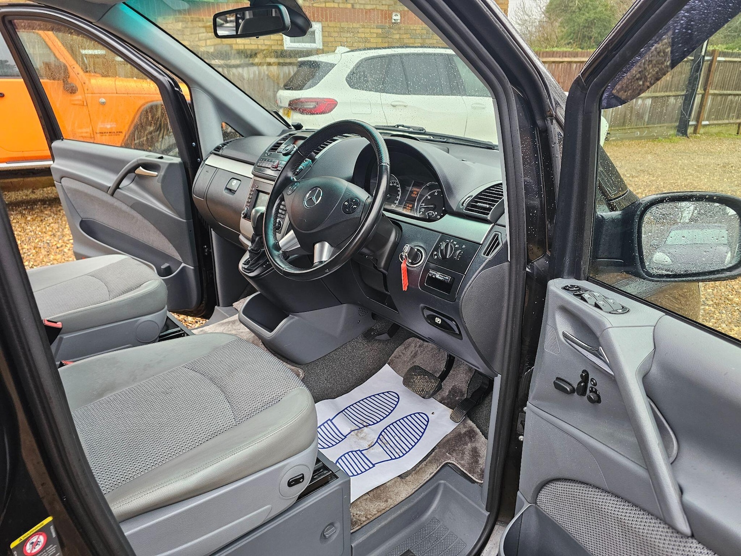 Used Mercedes-Benz Viano for sale - 77456318: Photo 28