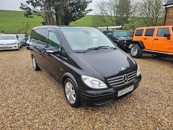 Used Mercedes-Benz Viano 2009 for sale - 77456318: Photo