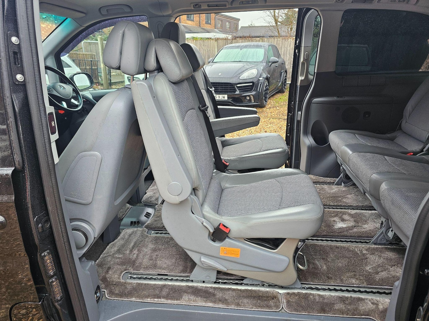 Used Mercedes-Benz Viano for sale - 77456318: Photo 31