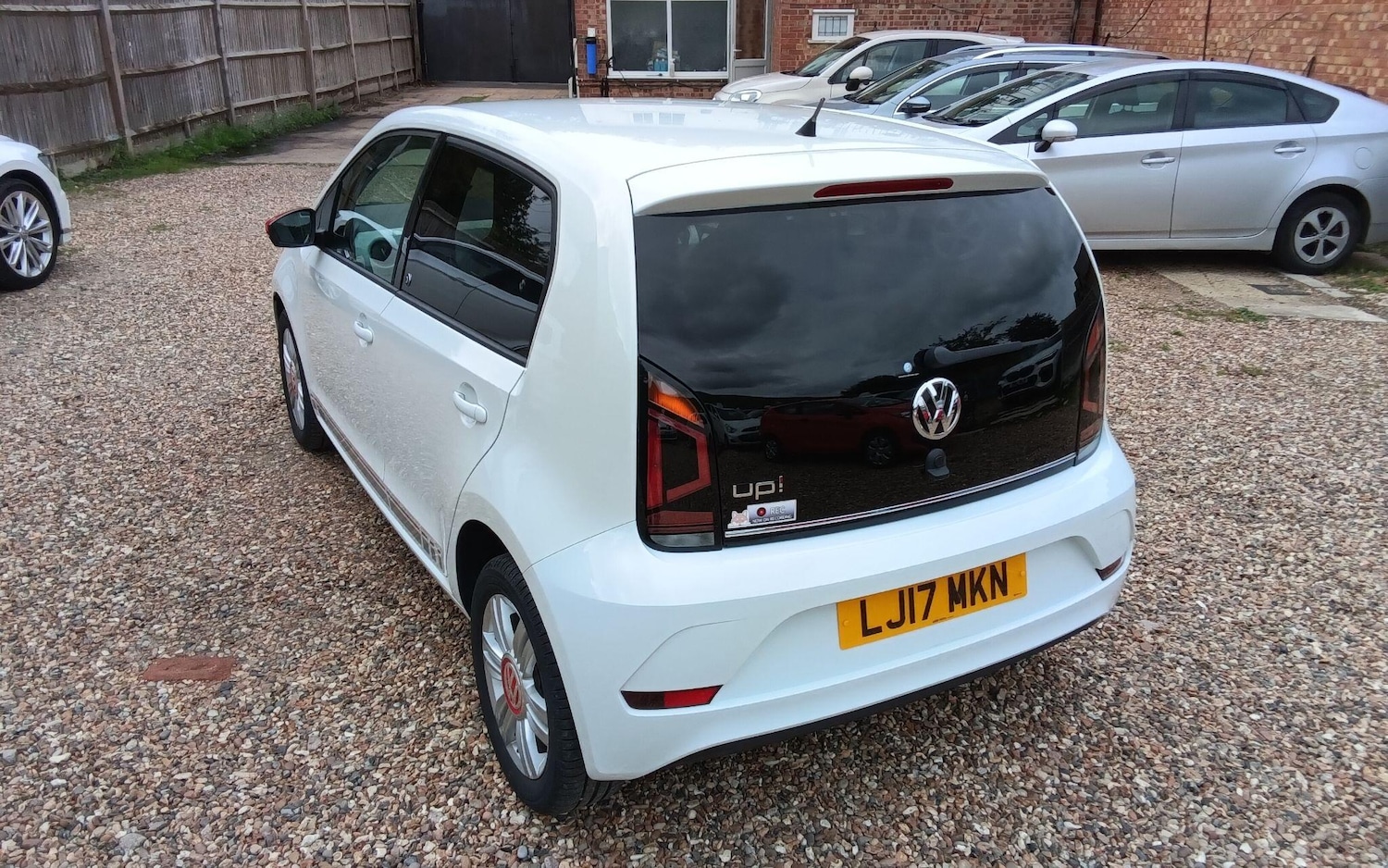 Used Volkswagen up! for sale - 76307829: Photo 13