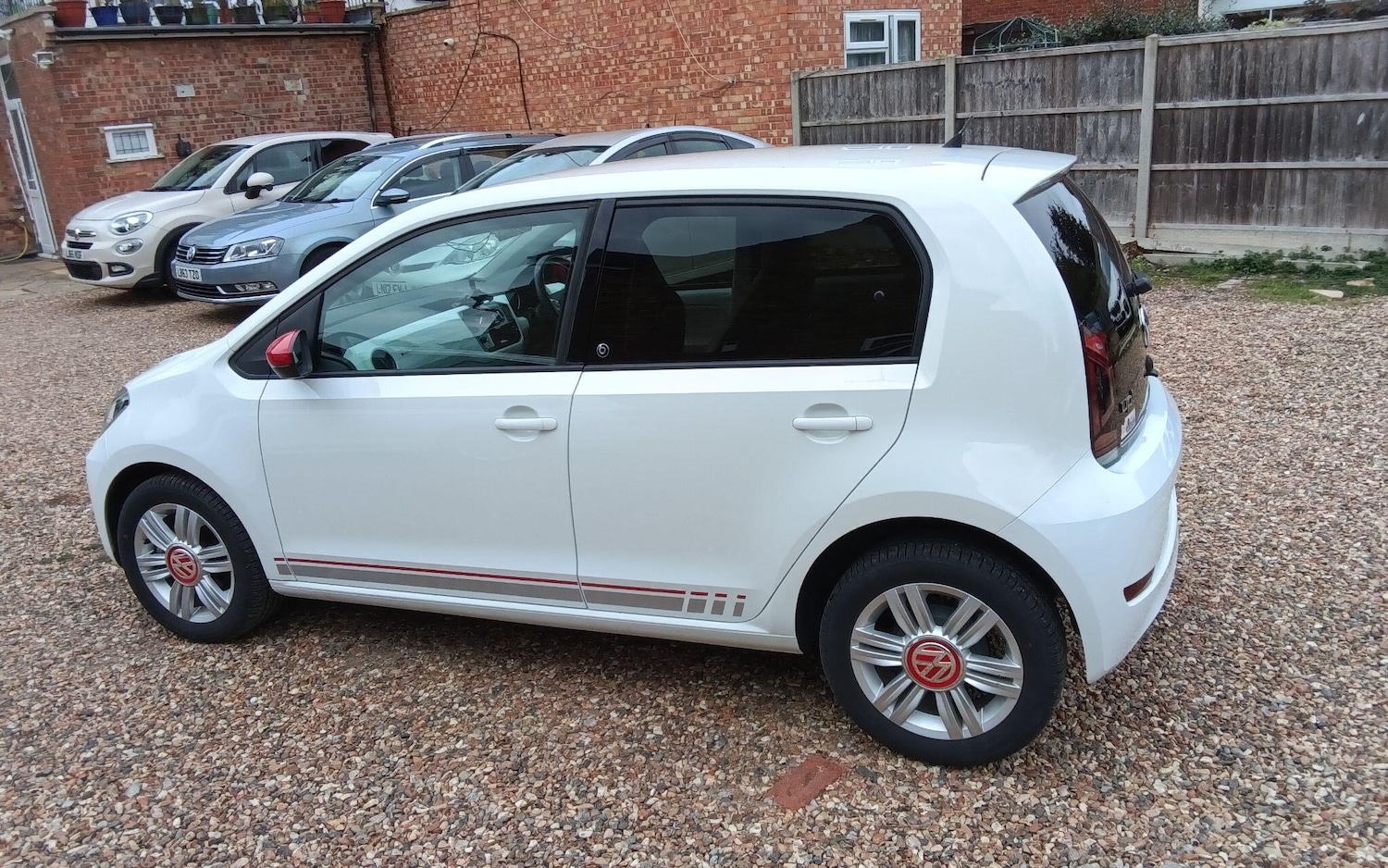 Used Volkswagen up! for sale - 76307829: Photo 16