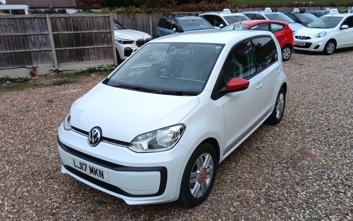 Used Volkswagen up! for sale - 76307829: Photo 2