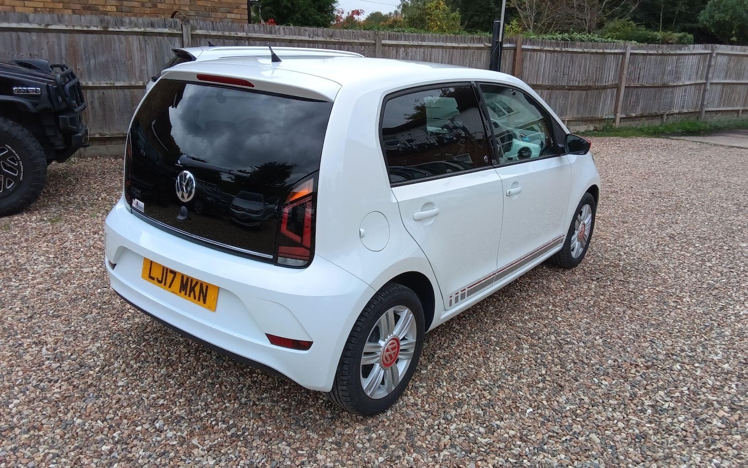 Used Volkswagen up! for sale - 76307829: Photo 28
