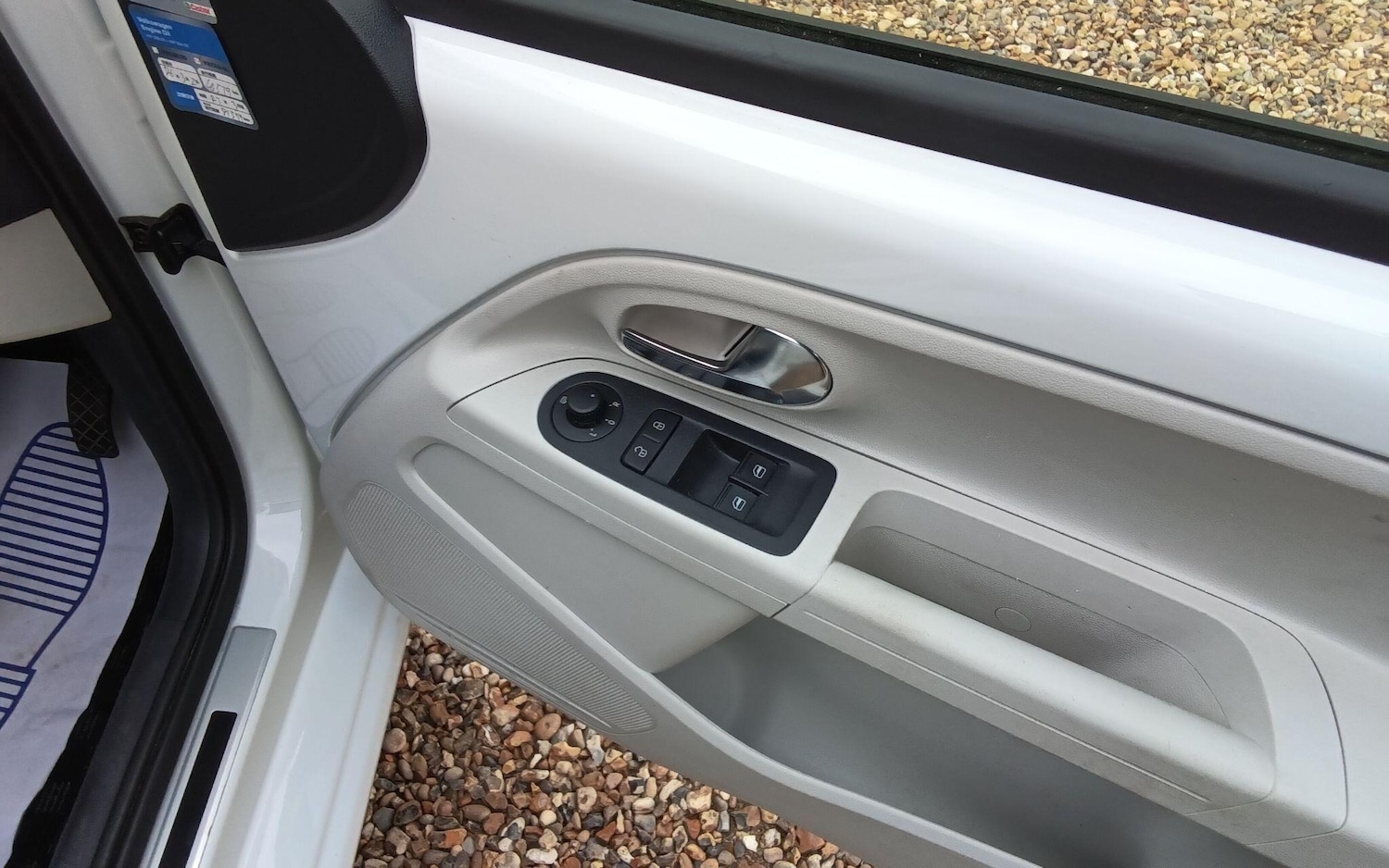 Used Volkswagen up! for sale - 76307829: Photo 34