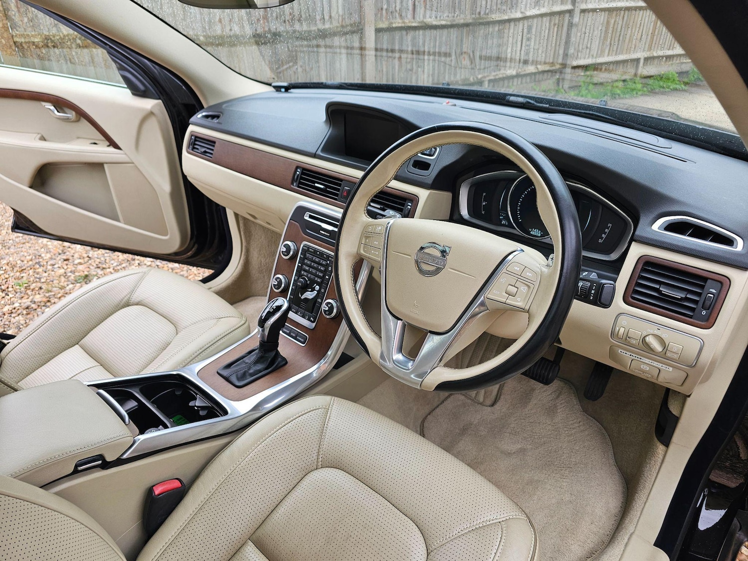 Used Volvo S80 2025 for sale - 76996087: Photo 36