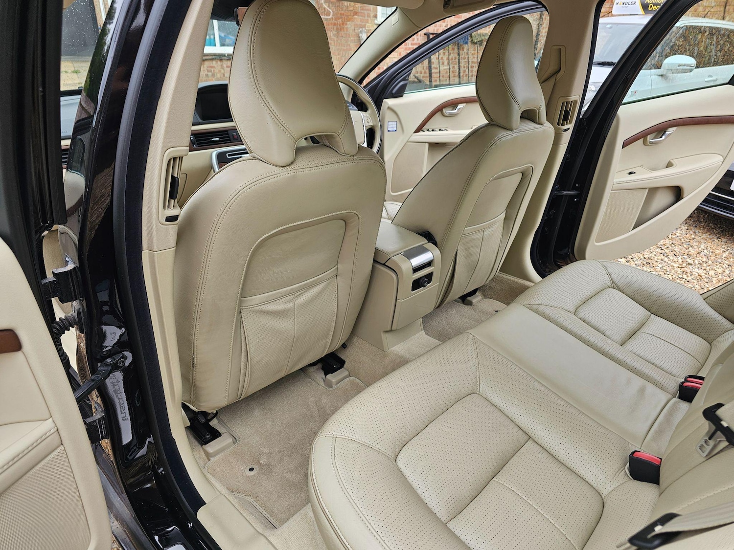 Used Volvo S80 2025 for sale - 76996087: Photo 45