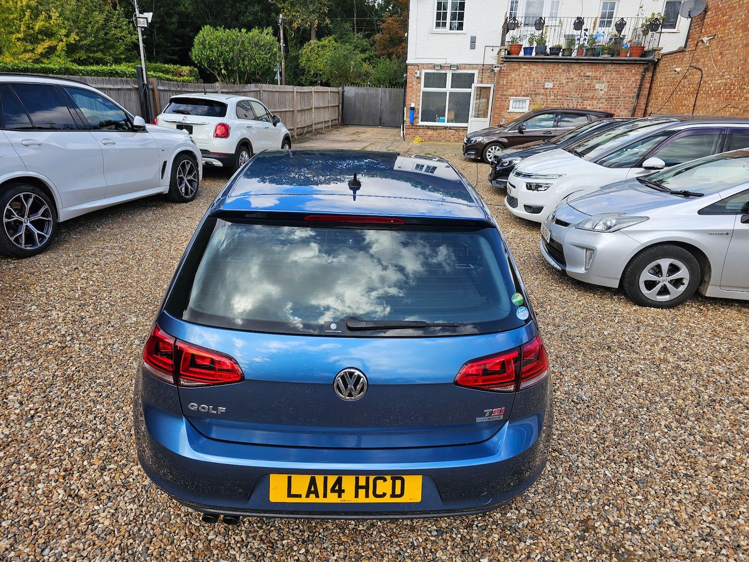 Vehicle 28