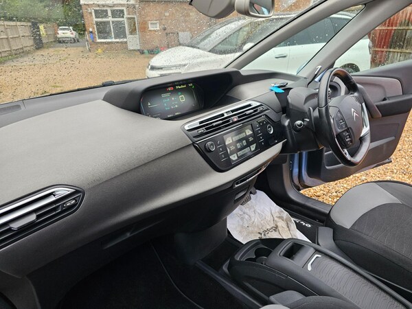 Used Citroen C4 Grand Picasso 2025 for sale - 76307605: Photo 25