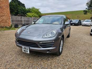 Used Porsche Cayenne 2012 for sale - 74618801: Photo