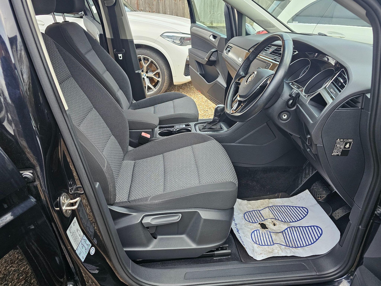 Used Volkswagen Touran for sale - 76700742: Photo 34