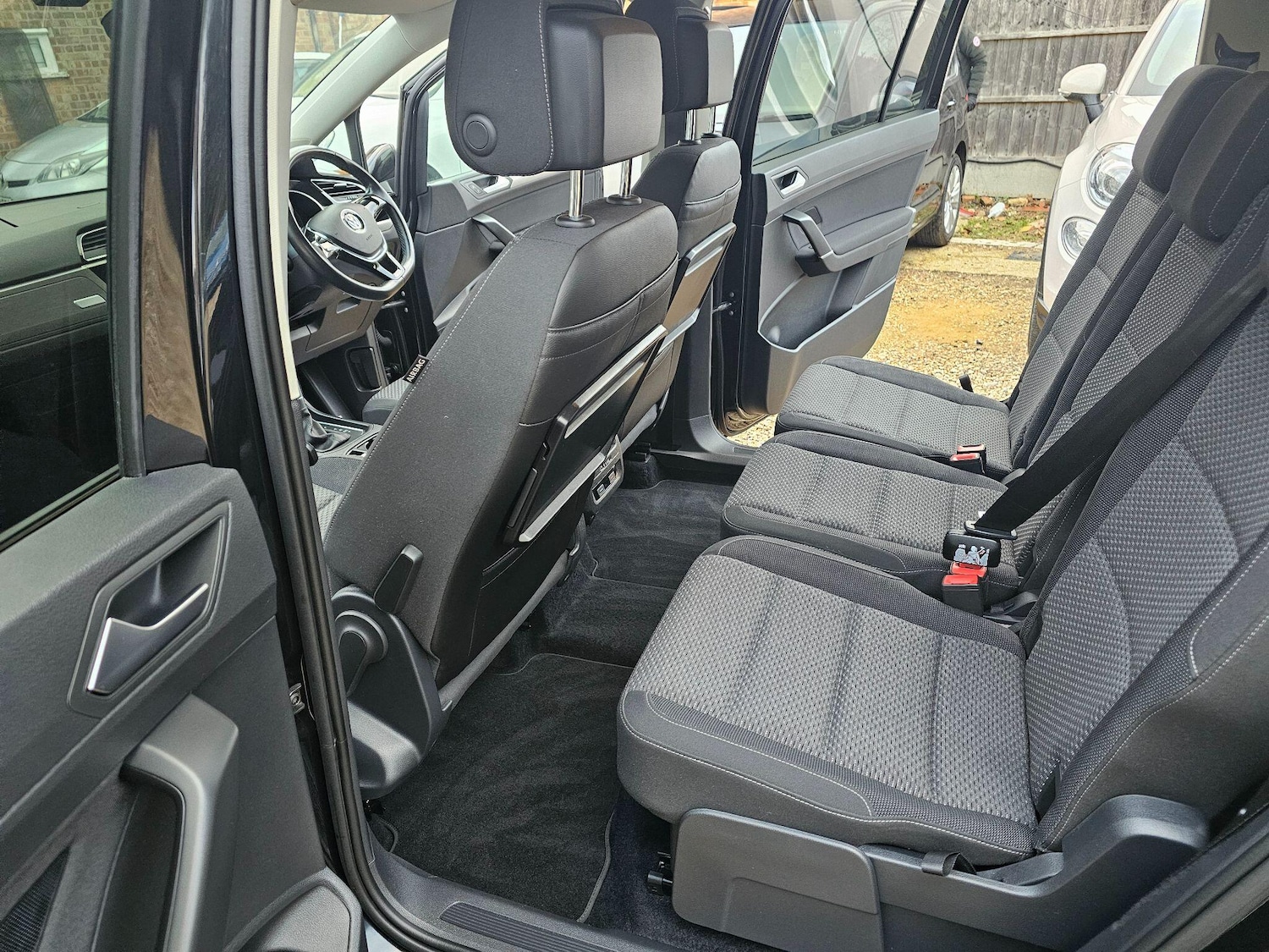 Used Volkswagen Touran for sale - 76700742: Photo 39